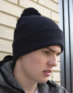 Result Pomponmuts Beanie