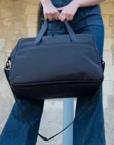 Shugon Onyx Weekender Travel Bag