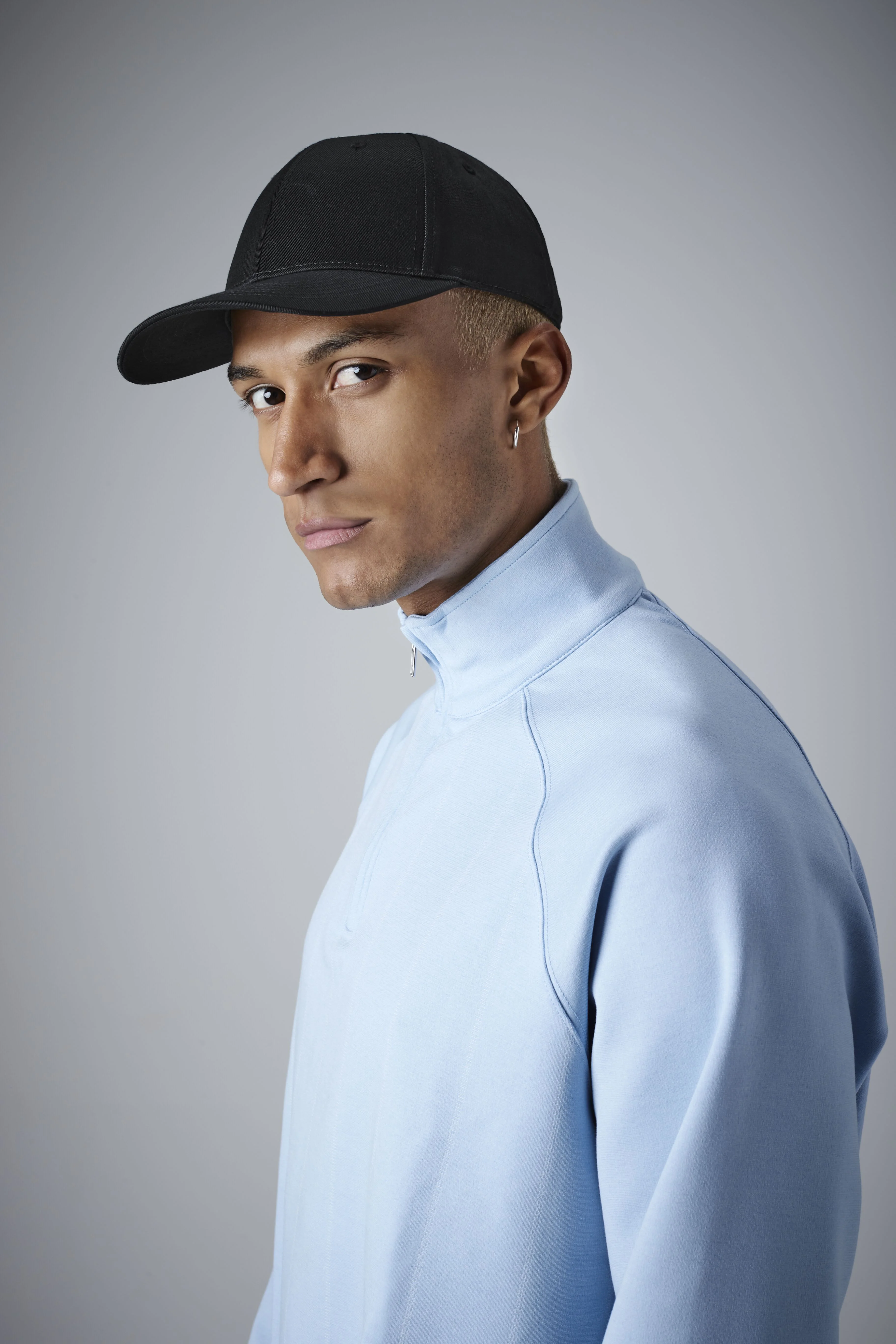 Urbanwear 6-panel snapback
