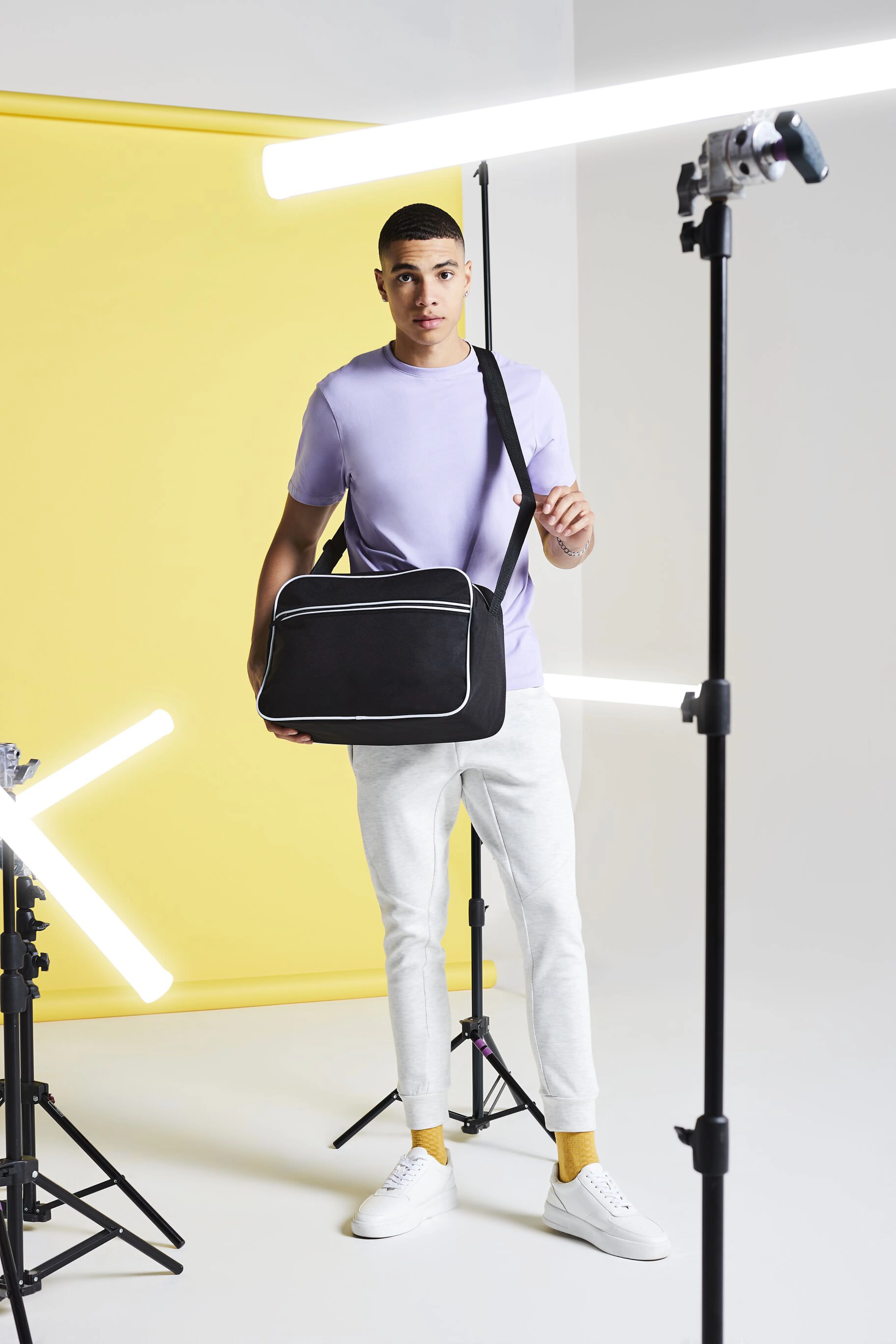 Retro shoulder bag