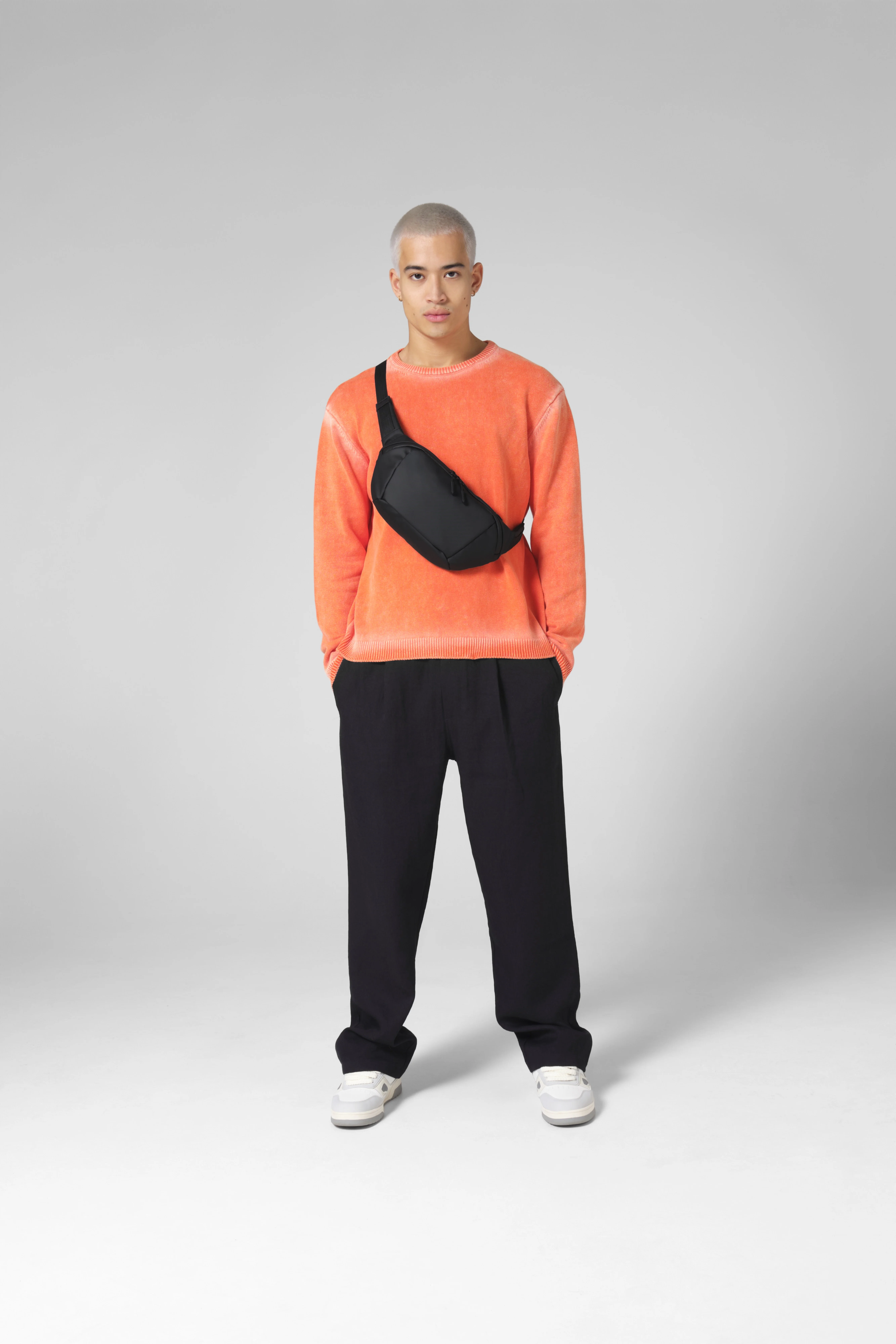 Everyday carry 5 litre cross-body