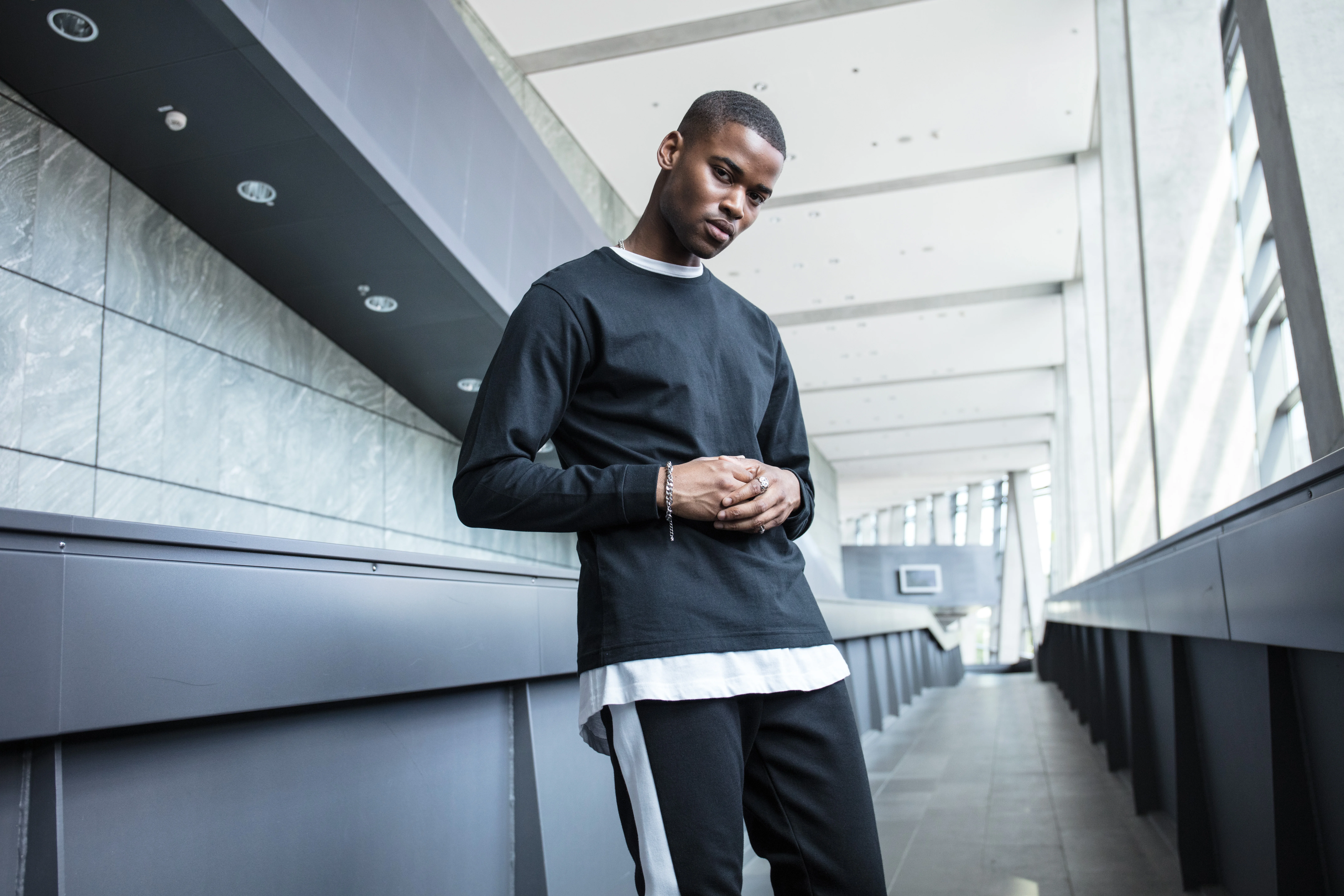 Long sleeve with cuff rib