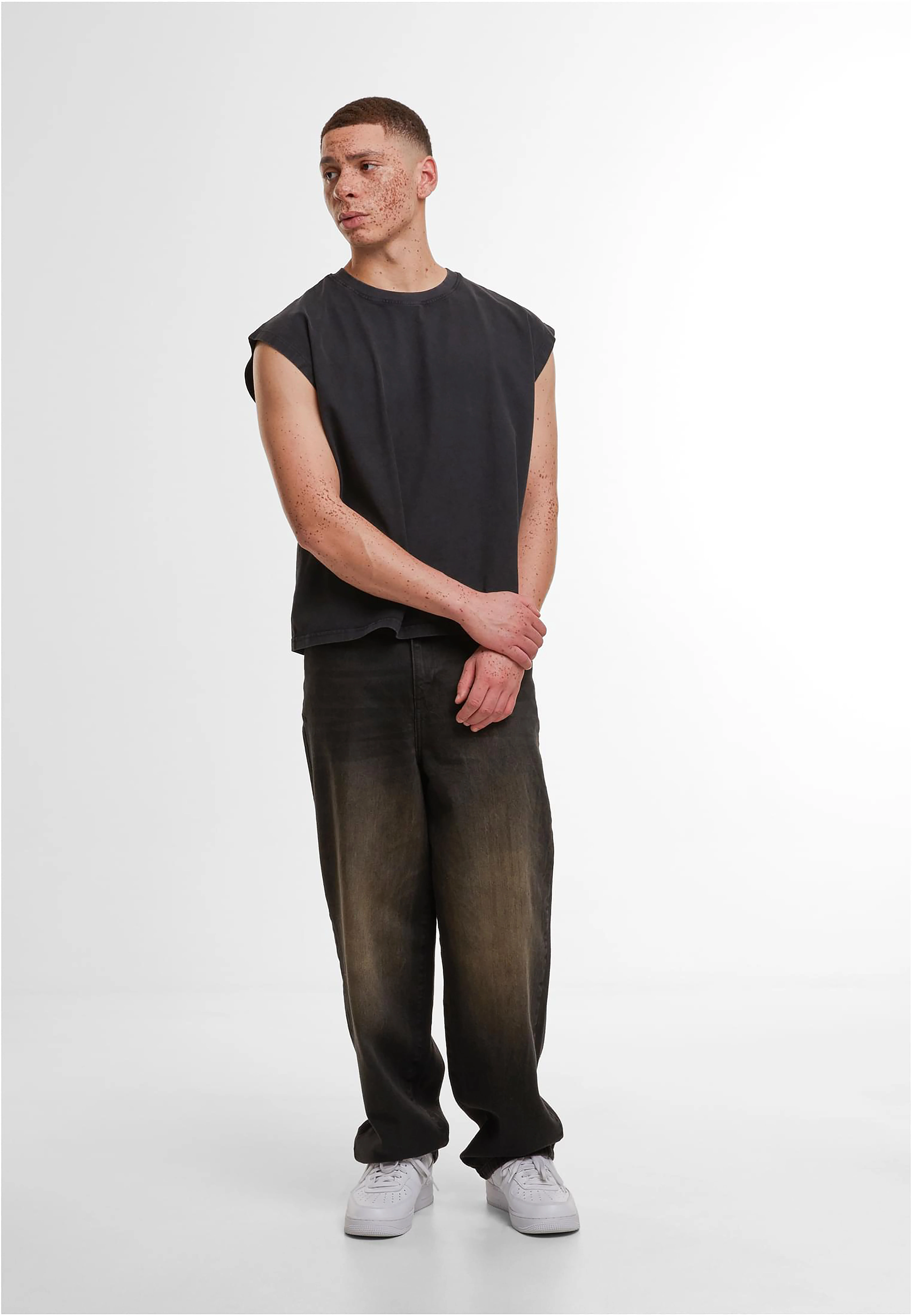 Vintage cropped heavy sleeveless tee