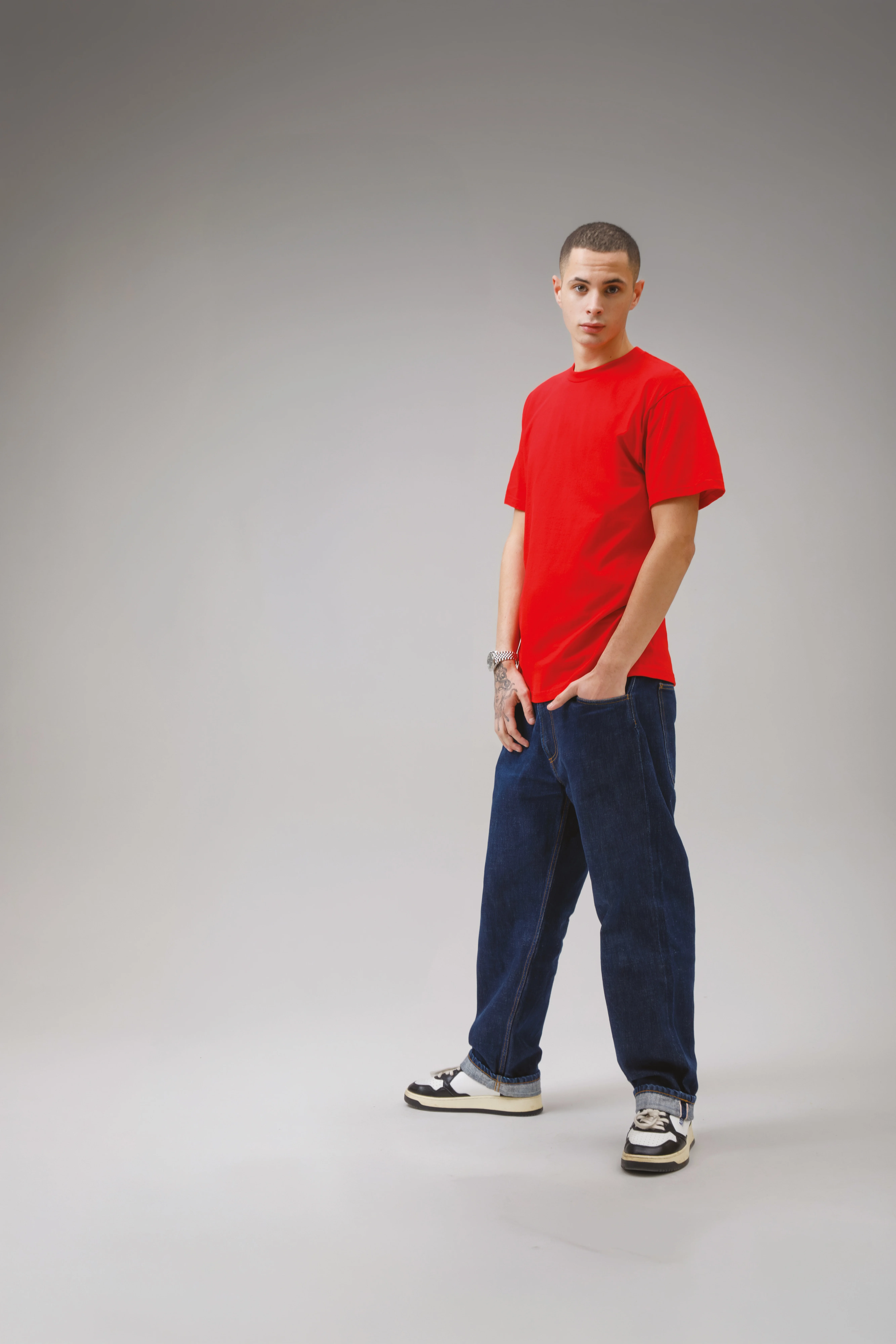 Softstyle™ midweight adult t-shirt