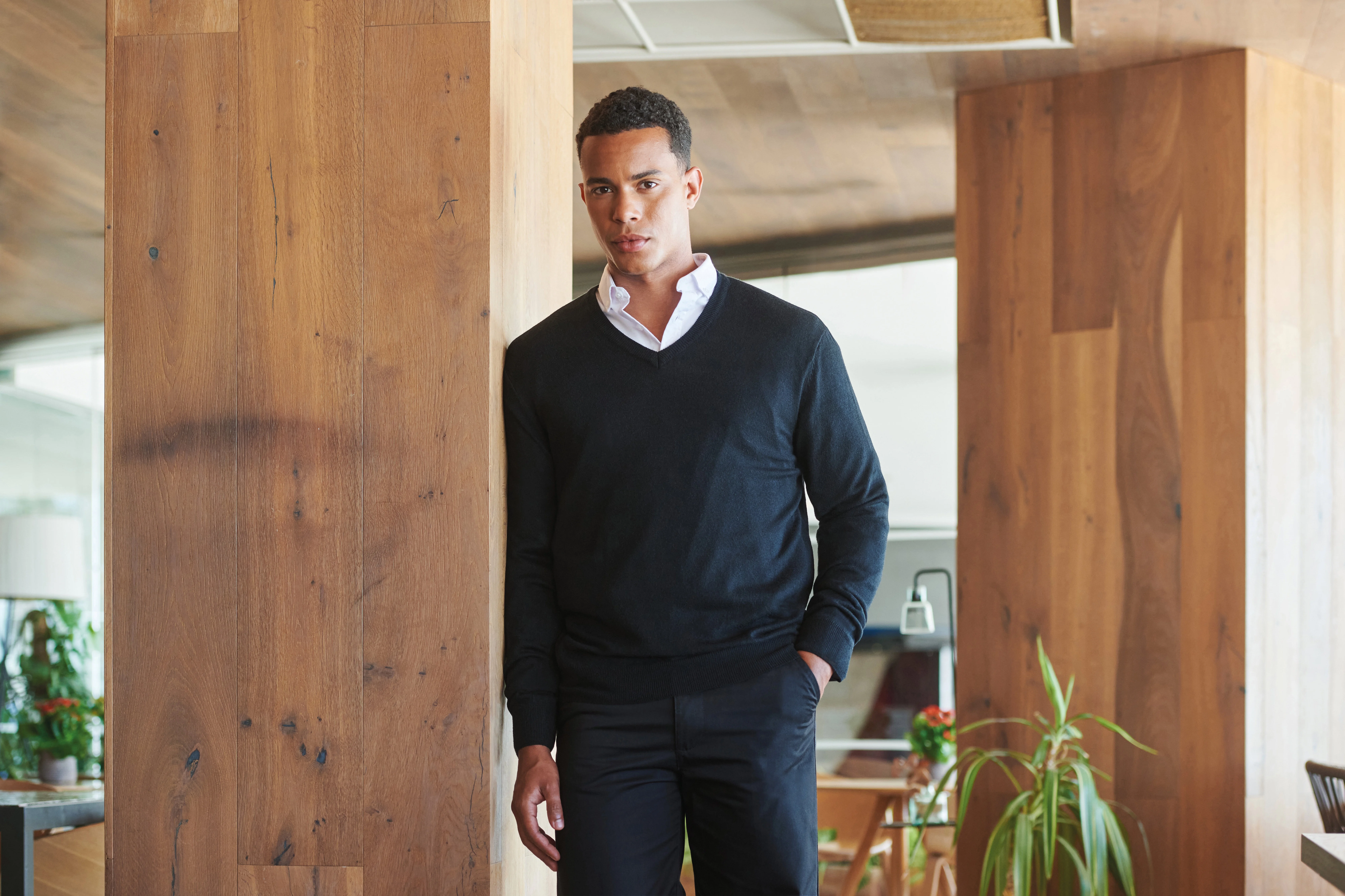 Cashmere touch acrylic v-neck jumper
