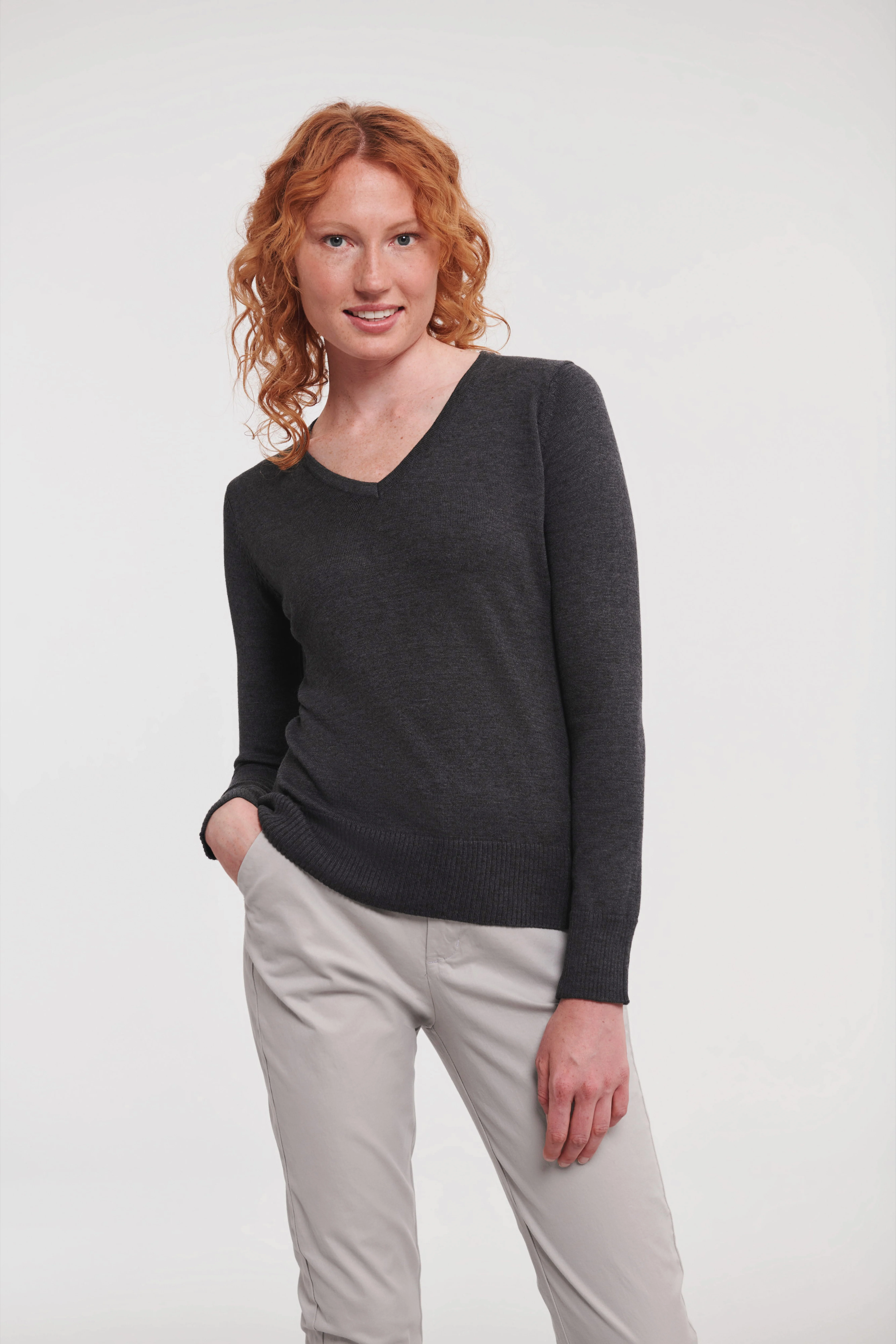 Women's v-neck knitted sweater
