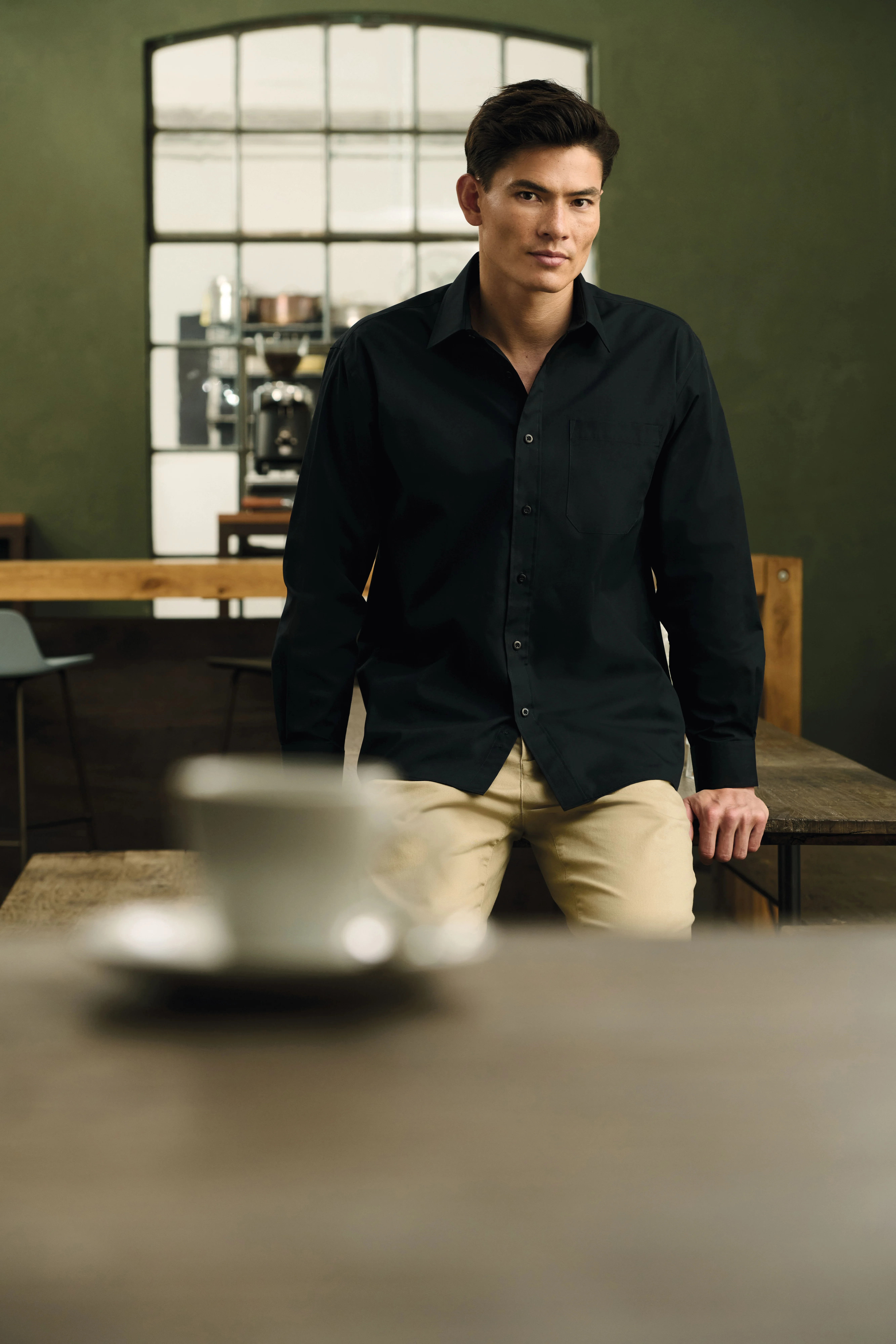 Long sleeve polycotton easycare poplin shirt