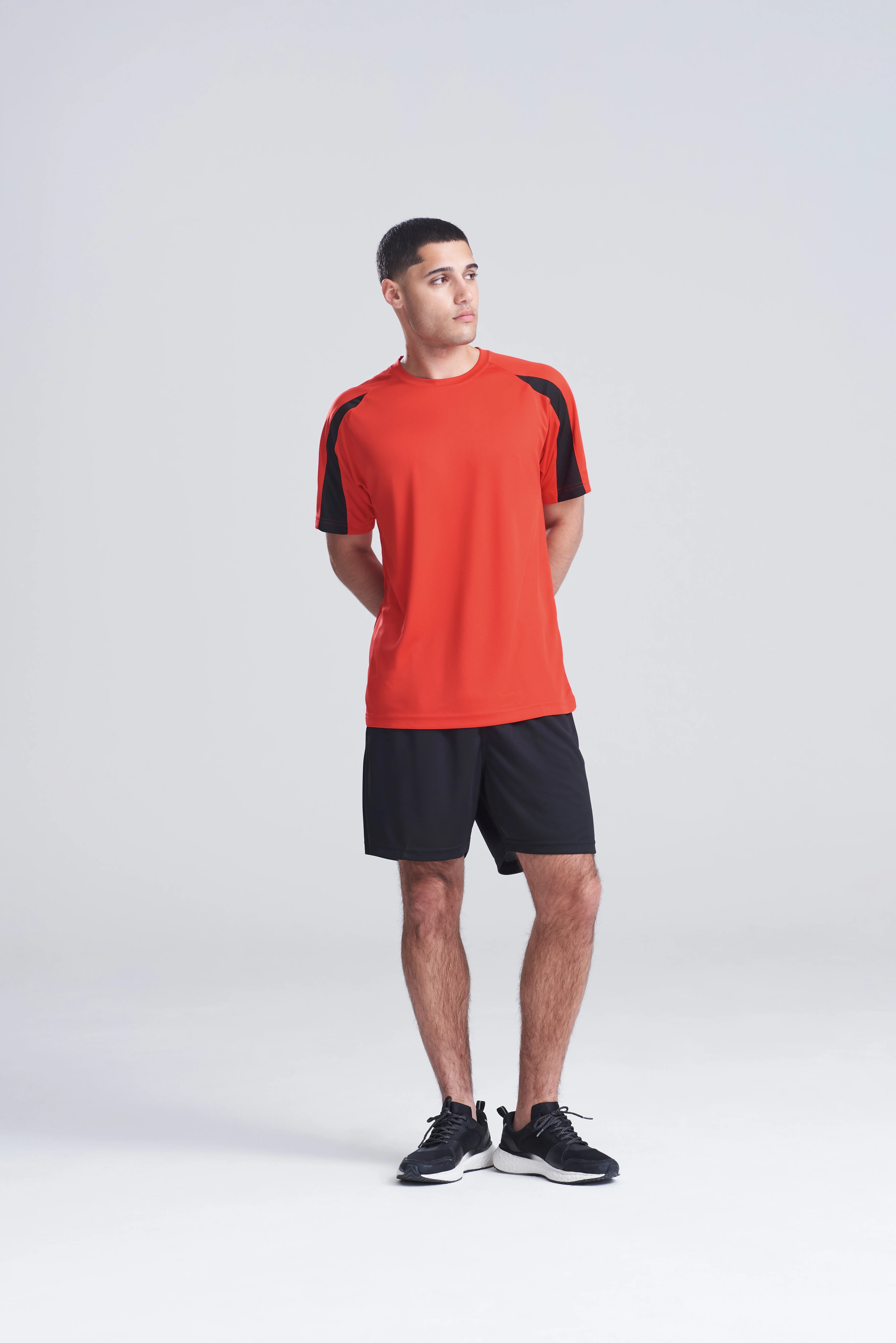 Contrast cool T