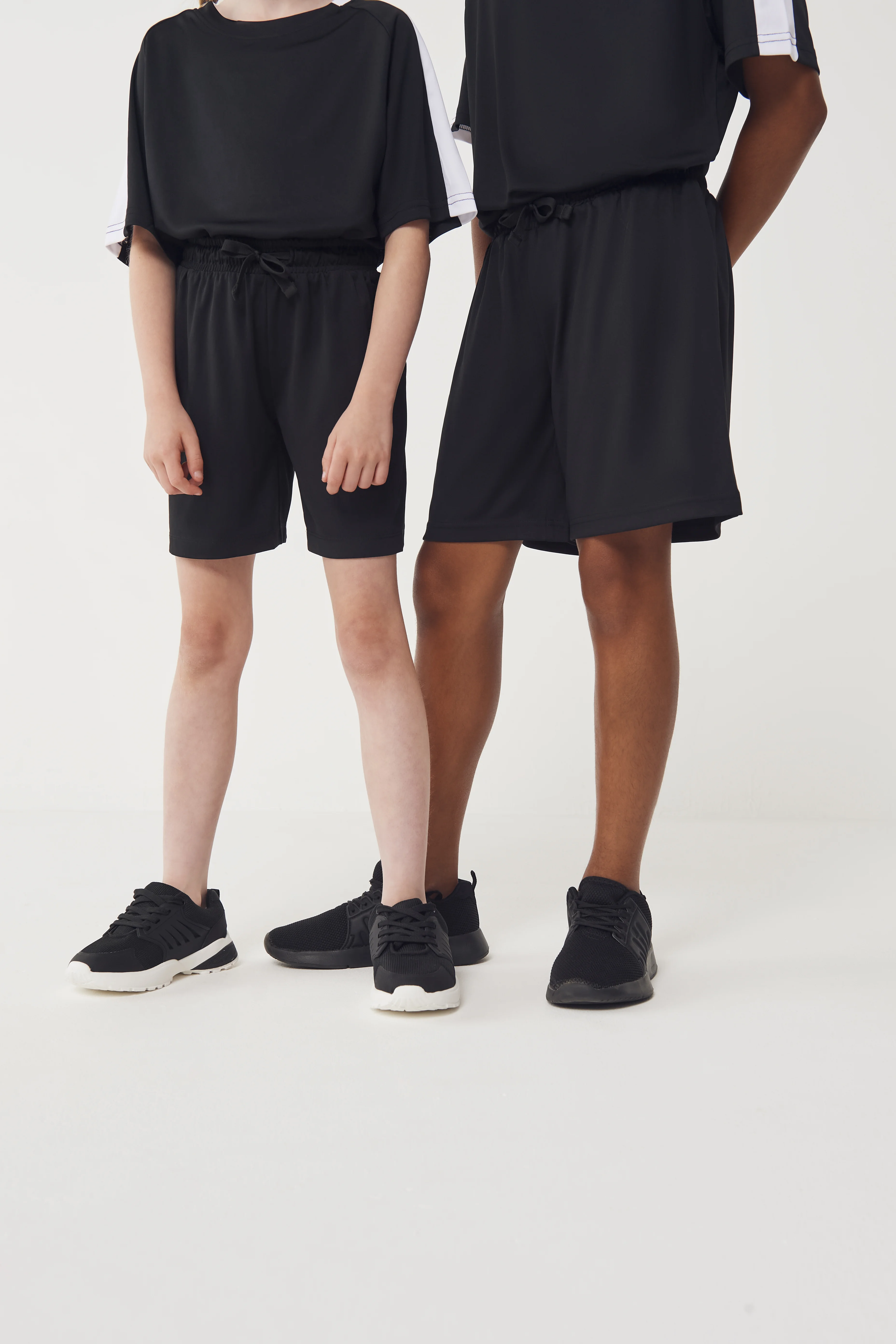 Kids team shorts no pockets