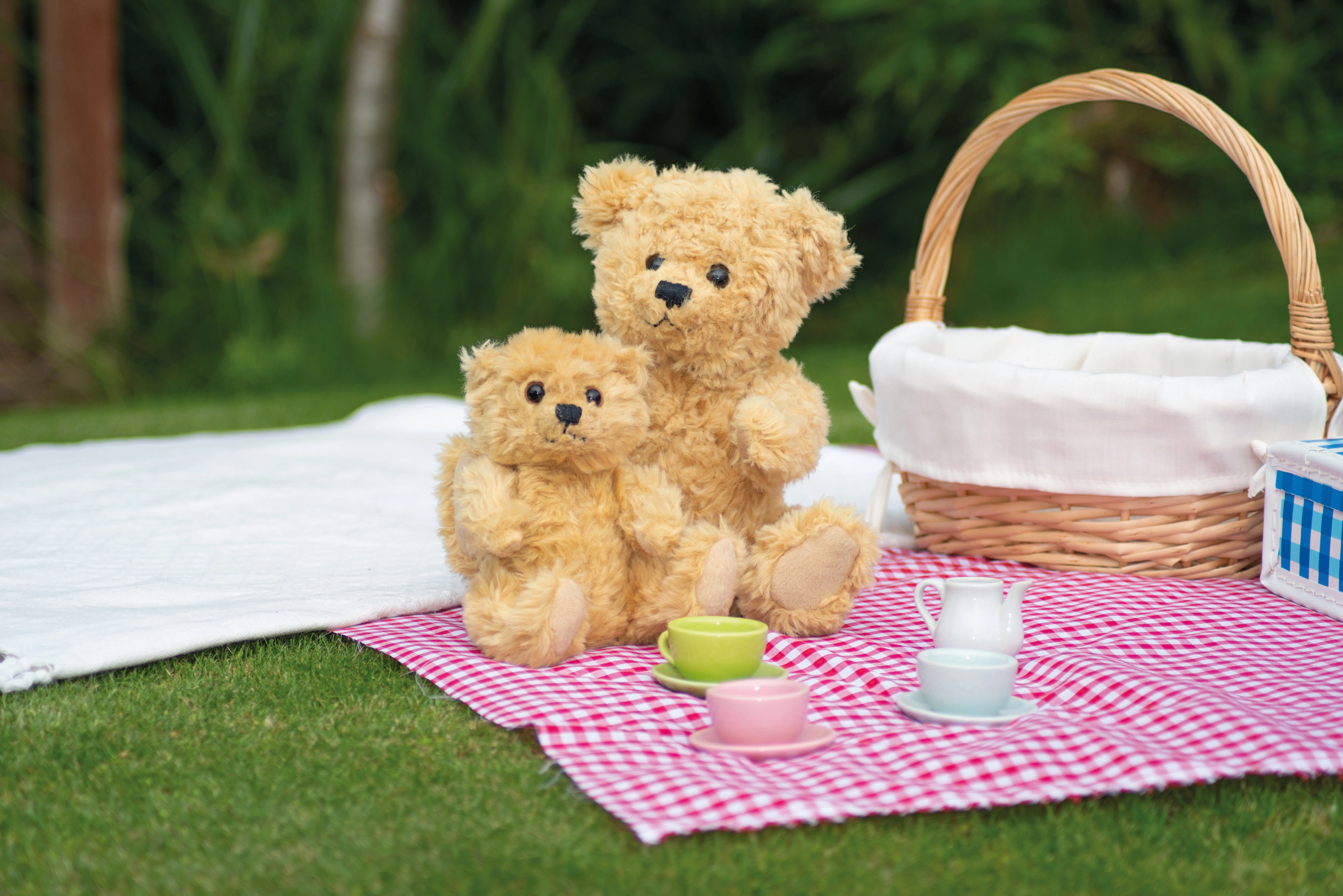 Classic jointed teddy bear