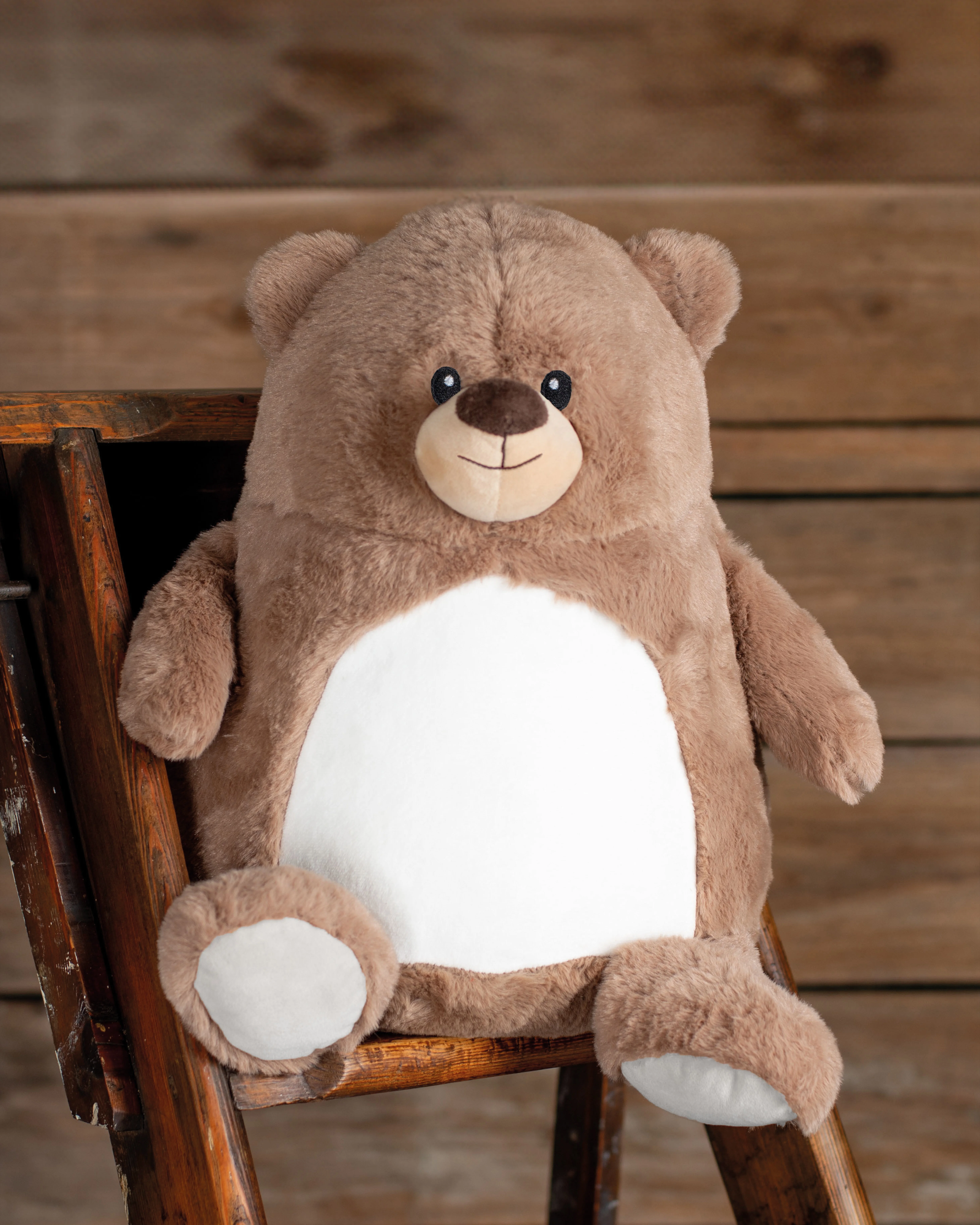 Zippie brown bear