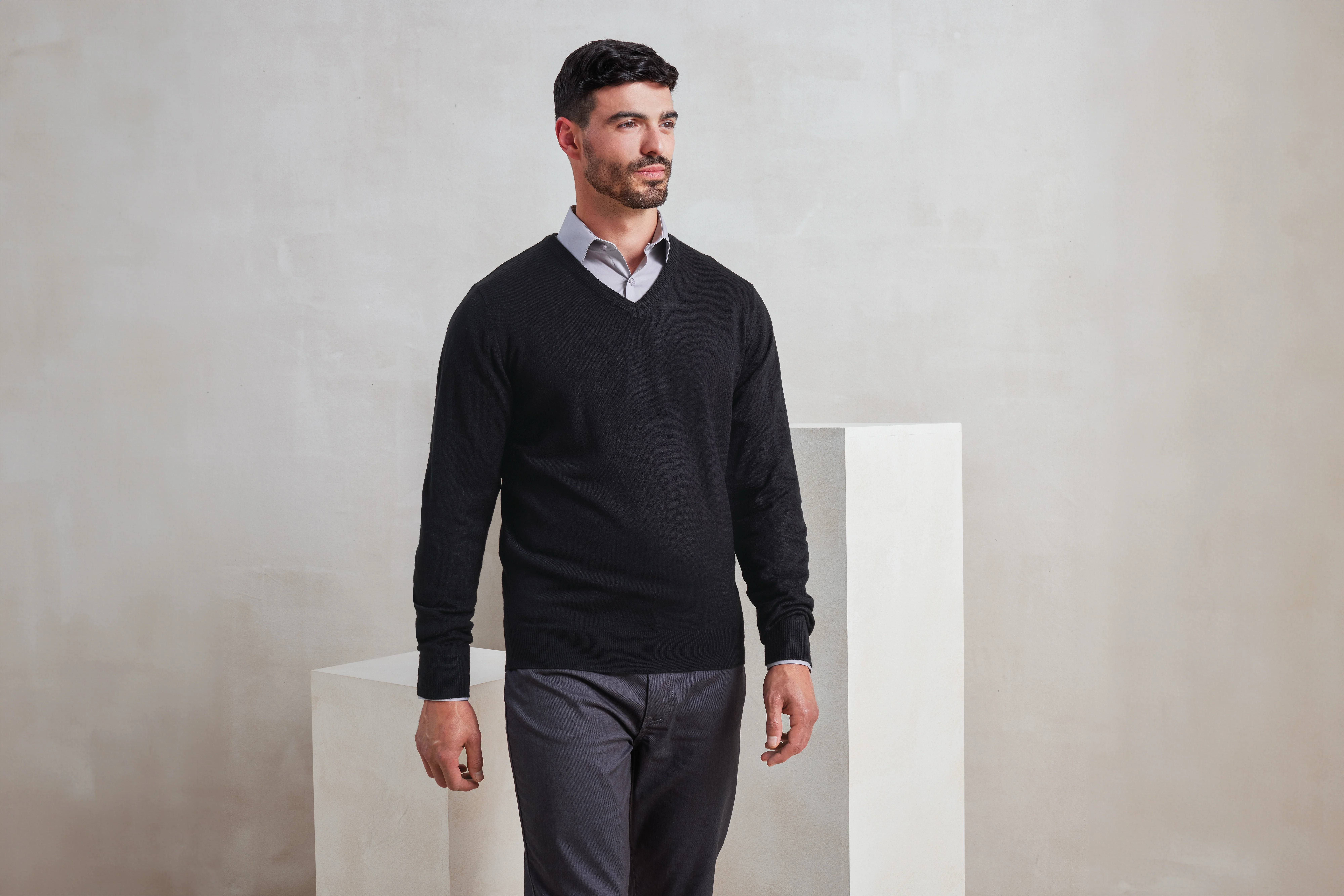 'Essential' acrylic v-neck sweater