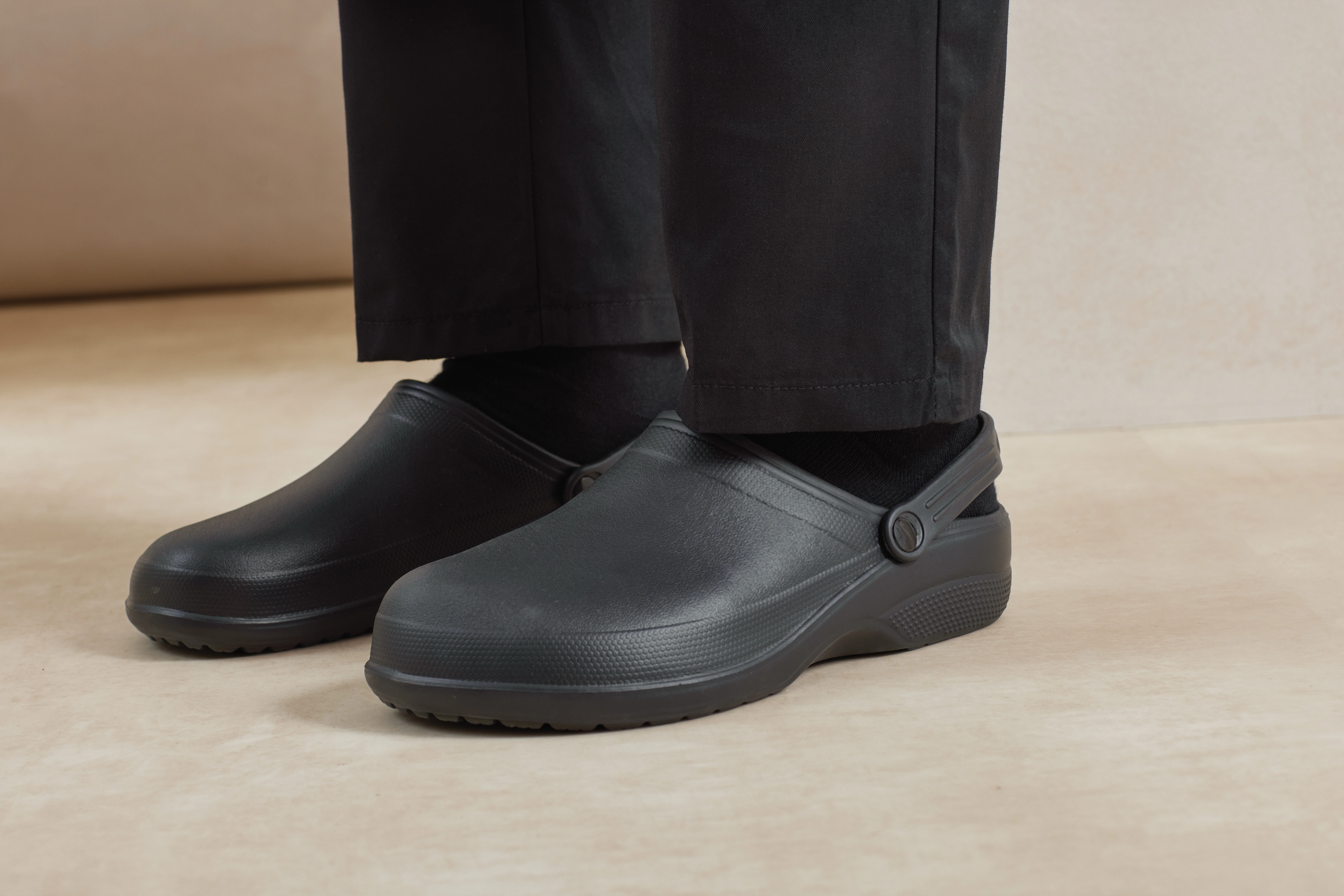 Chef’s non-slip ‘Anchor’ clogs