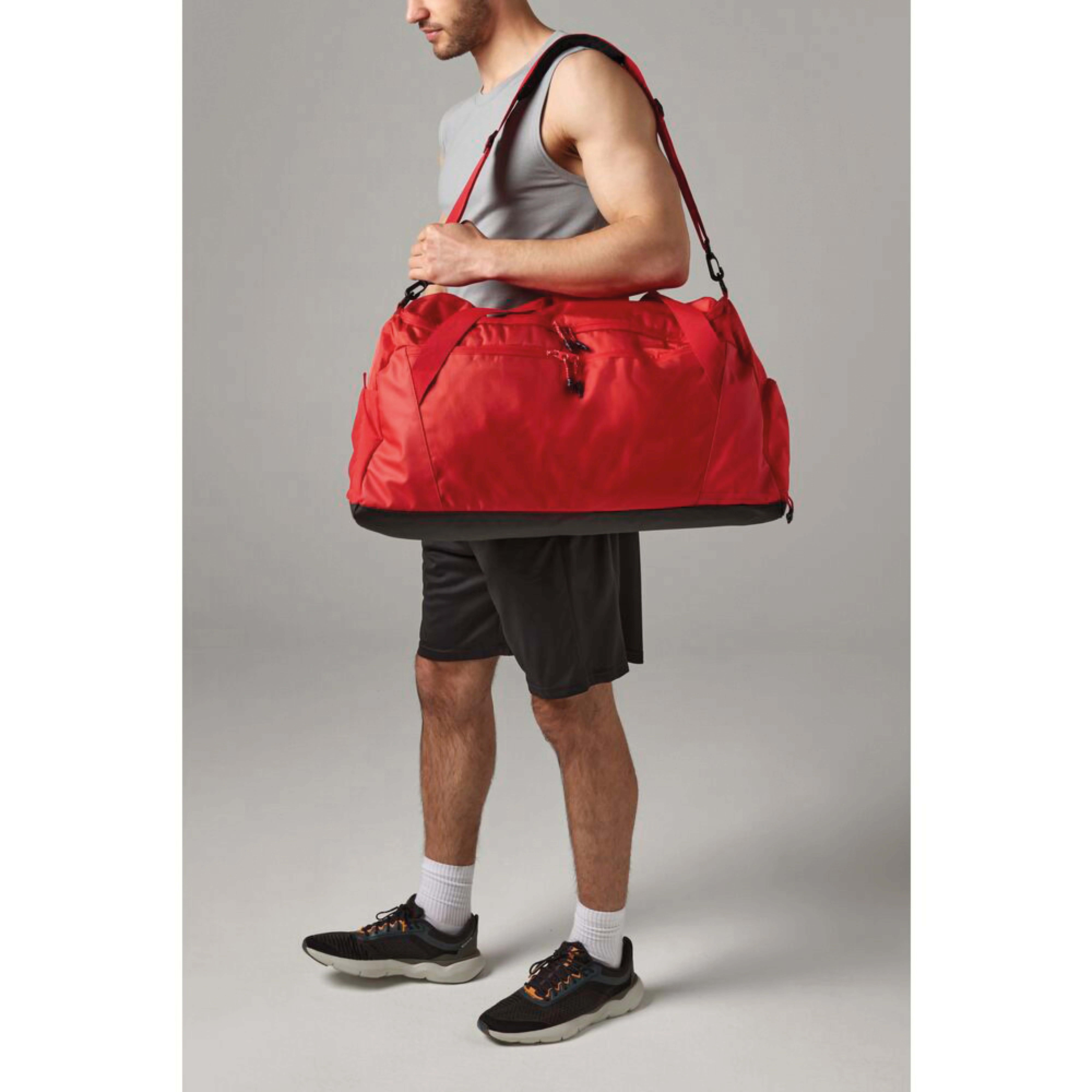Multi-sport locker holdall