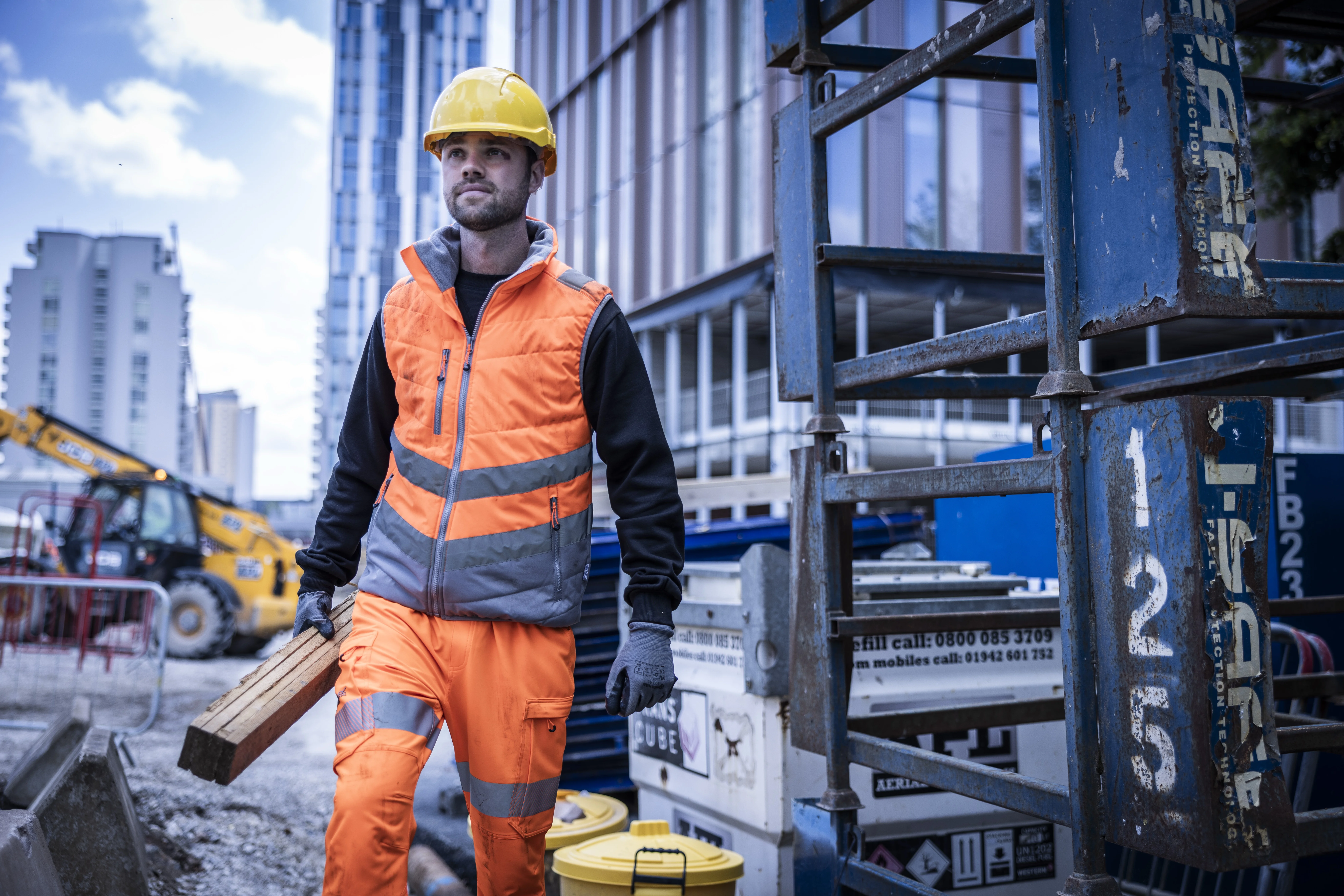 Hi-vis two-tone thermal bodywarmer