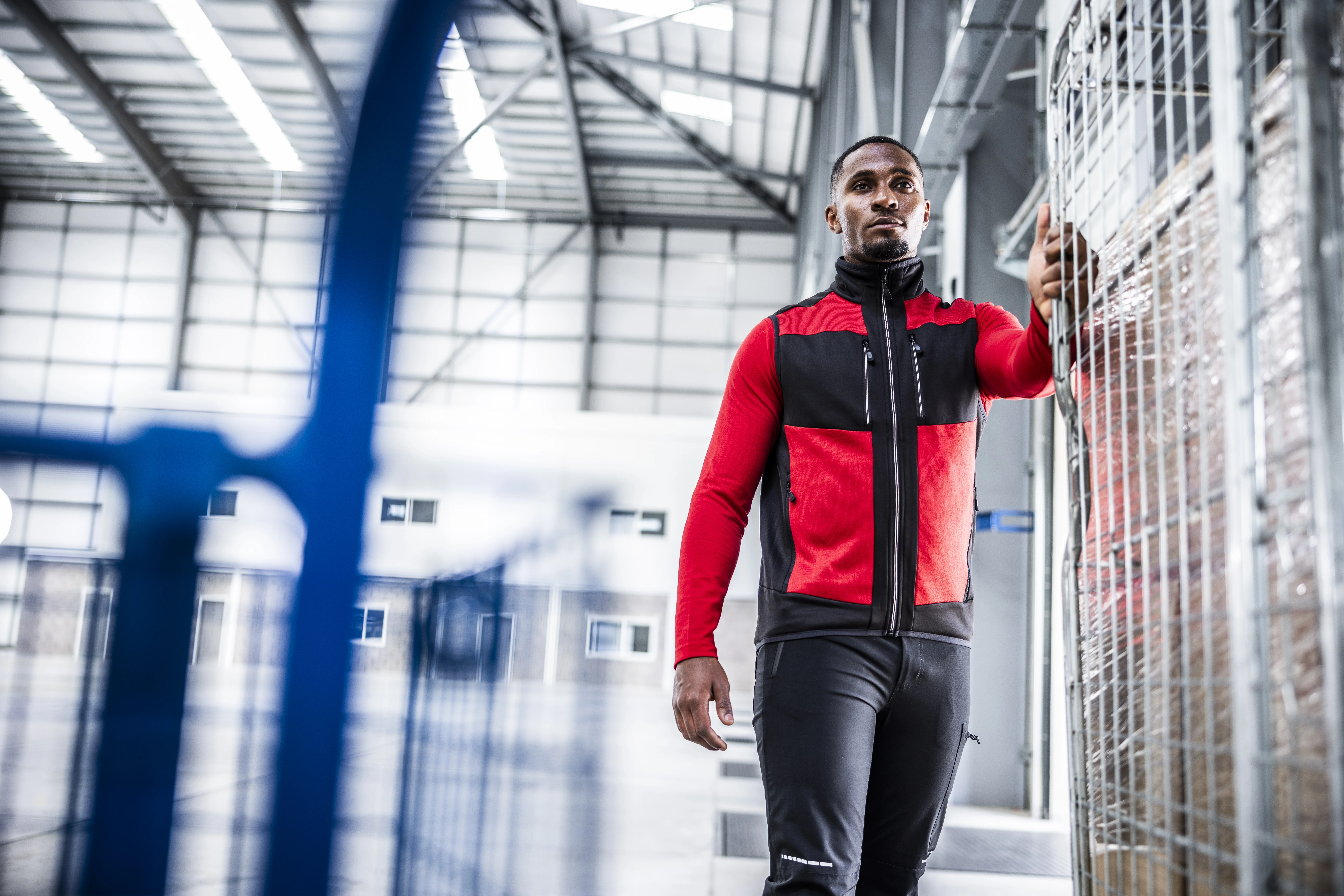 E-Volve unisex knit-effect stretch bodywarmer