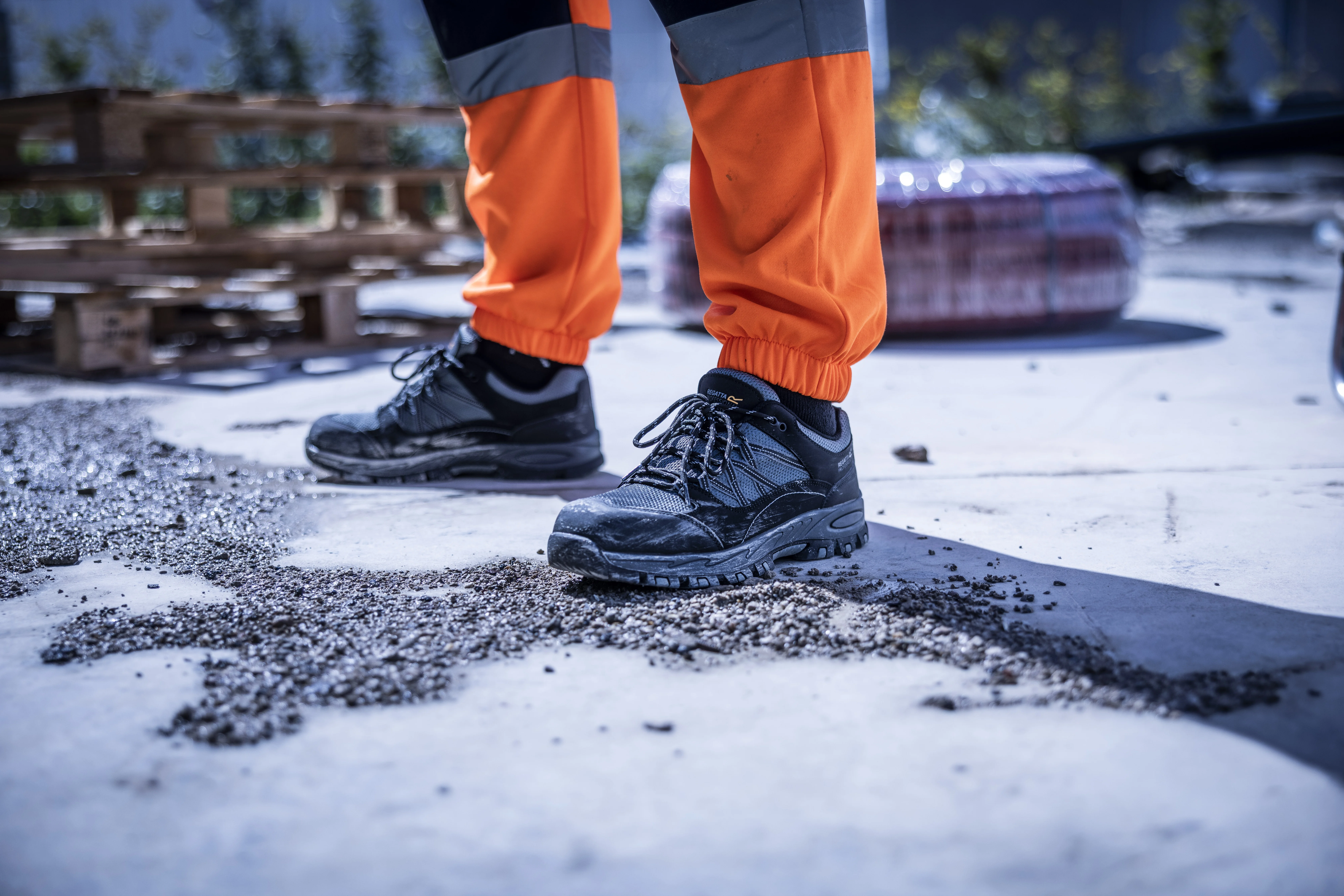 Sandstone SB safety trainers