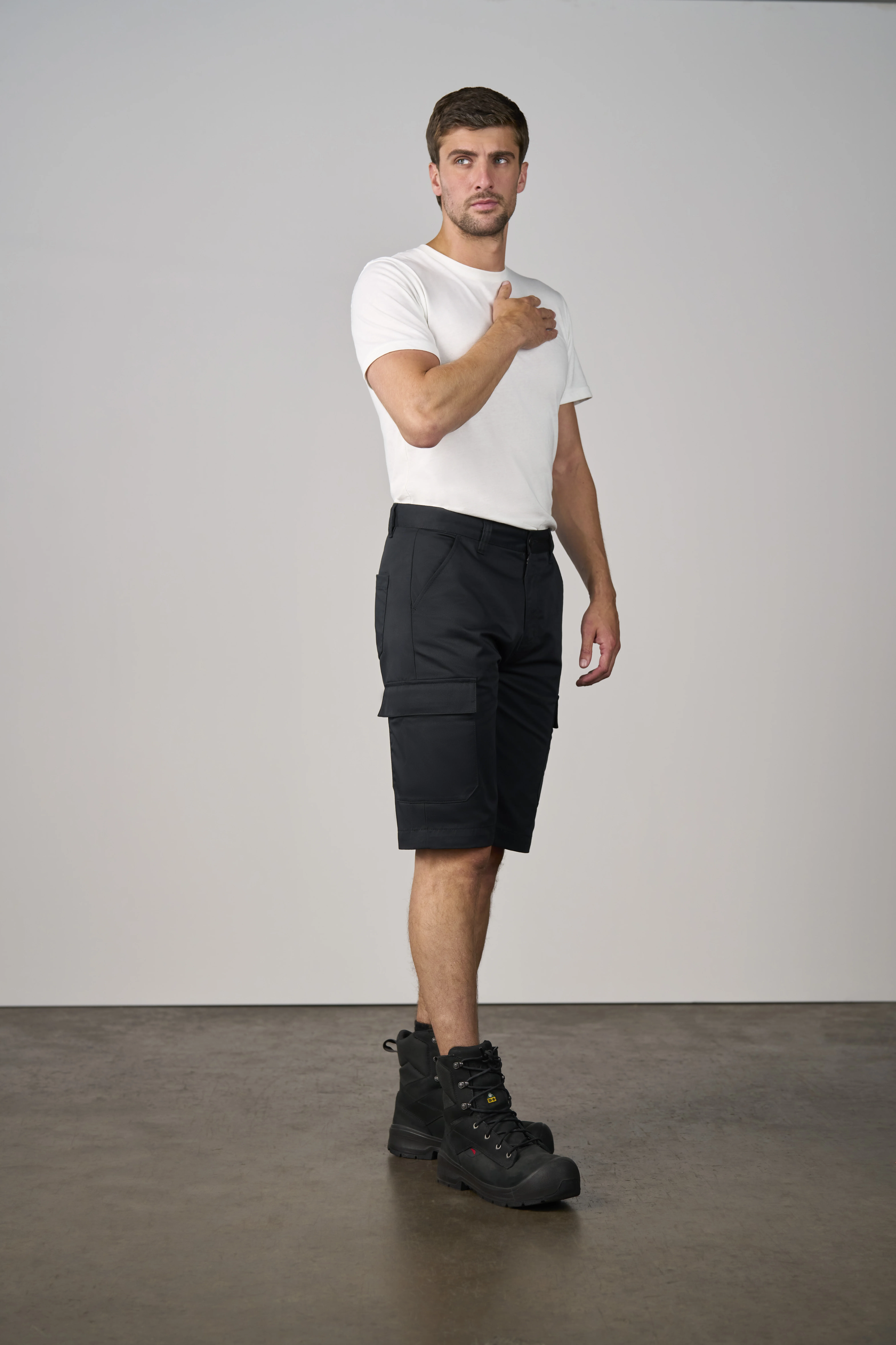 Pro cargo shorts