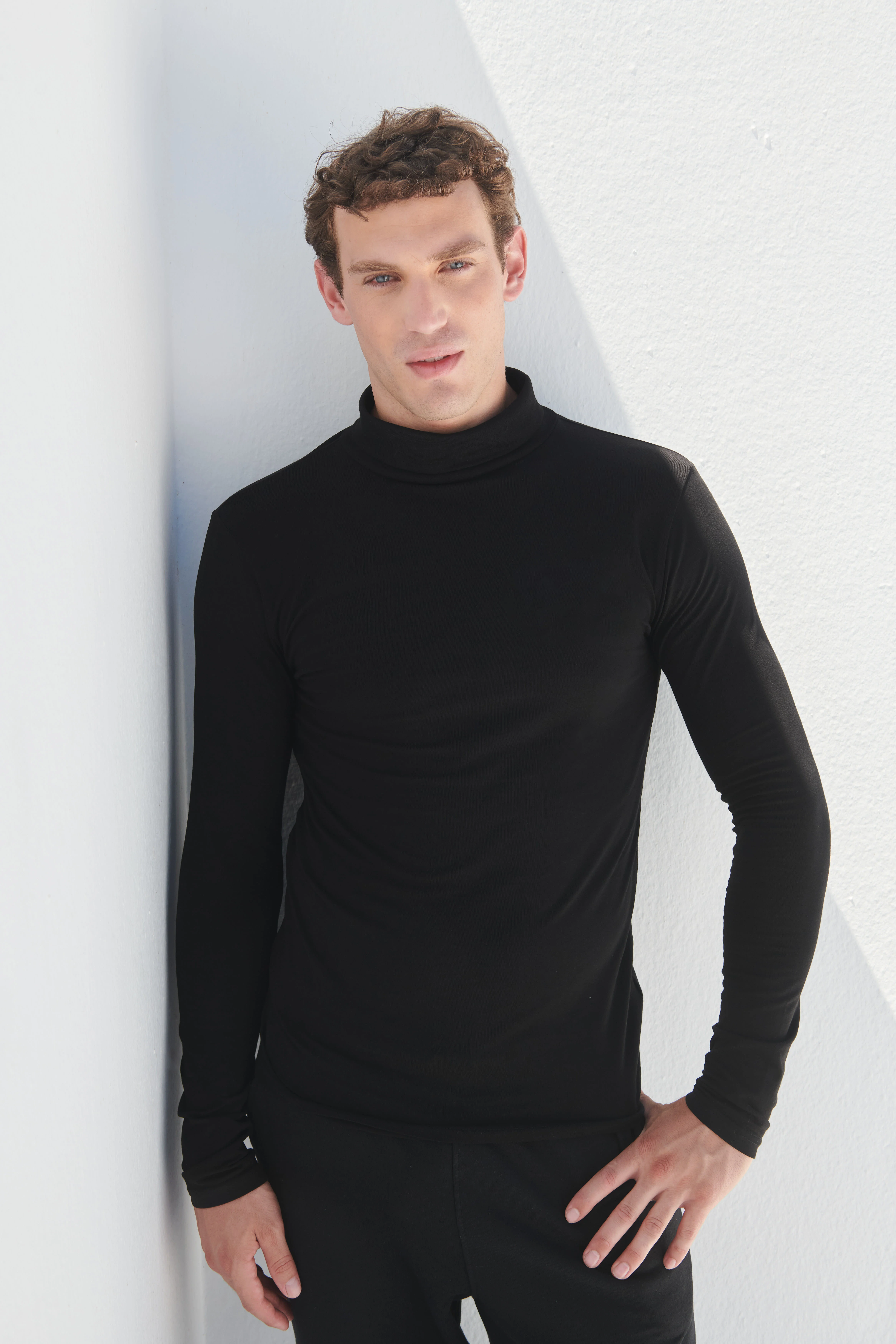 Feel good roll neck top