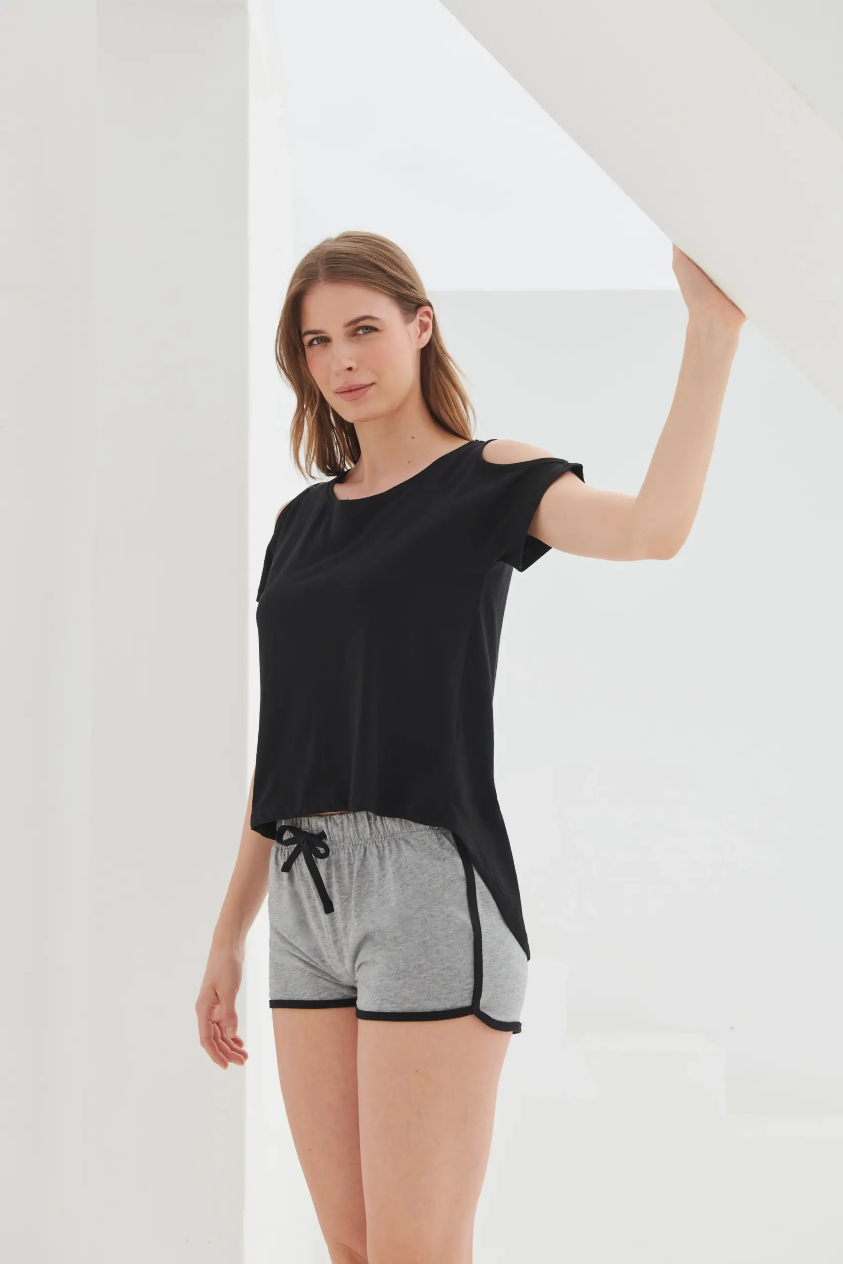 SK233_LS00_2026