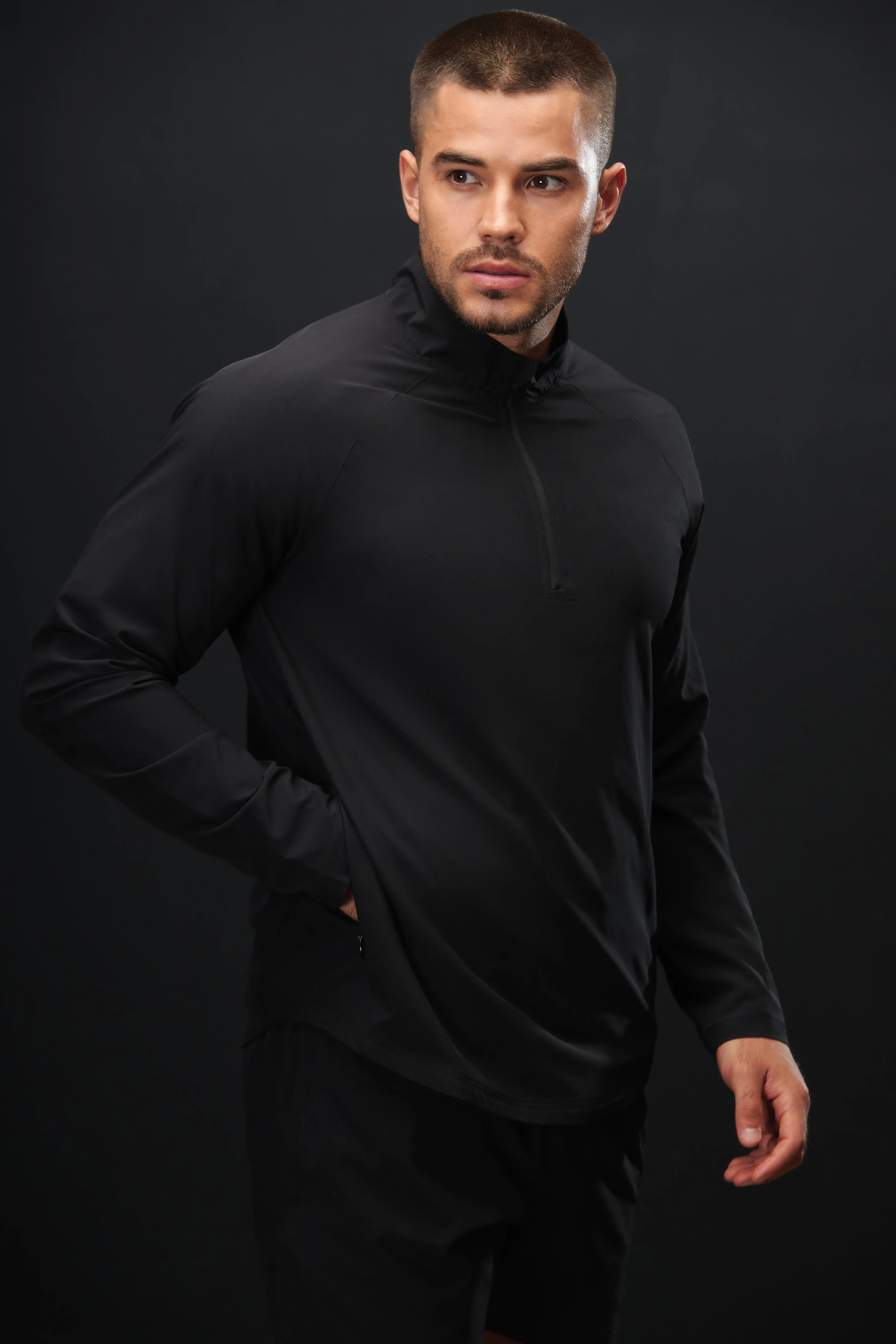 Technical 1/4-zip top