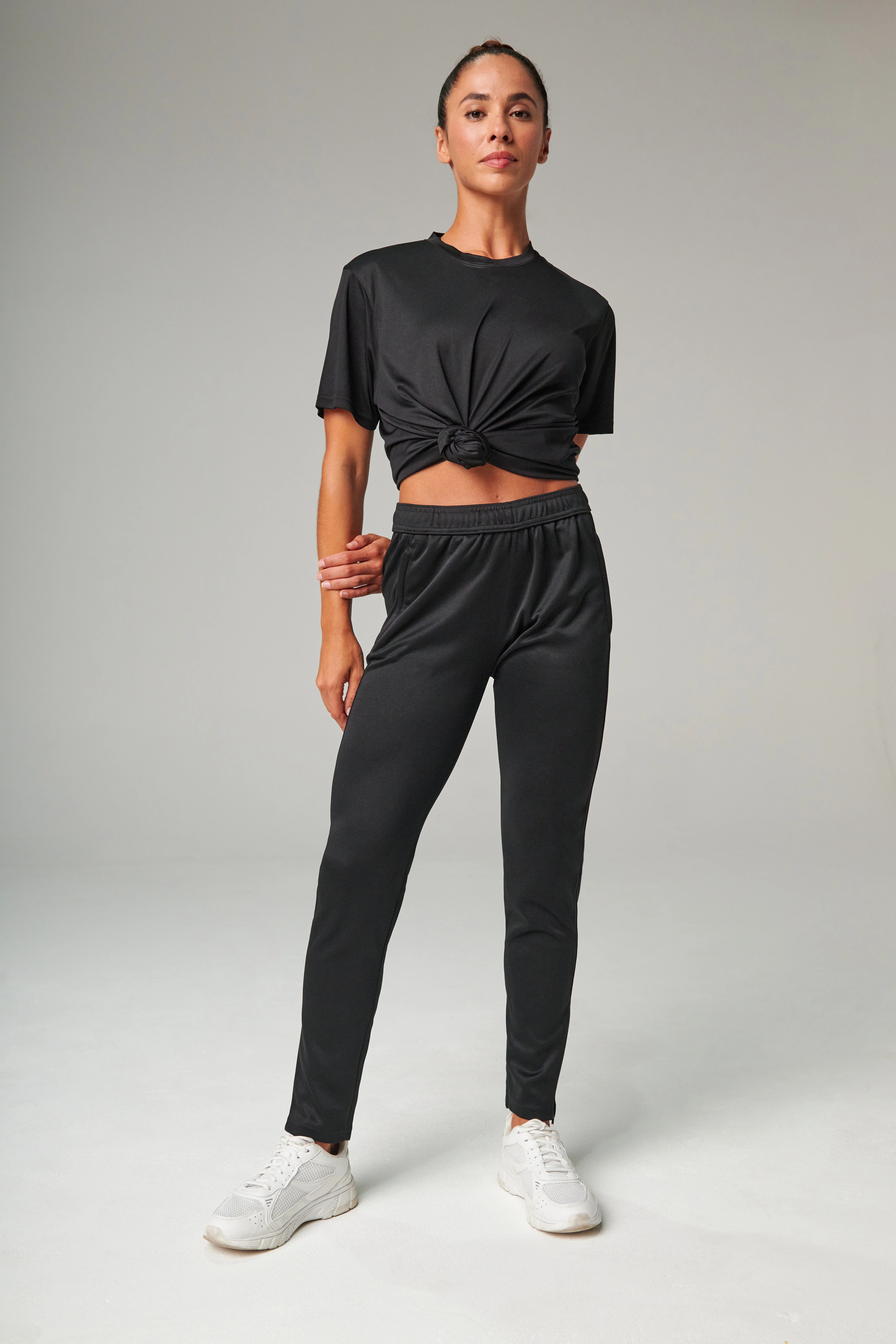 Women's slim leg jogger