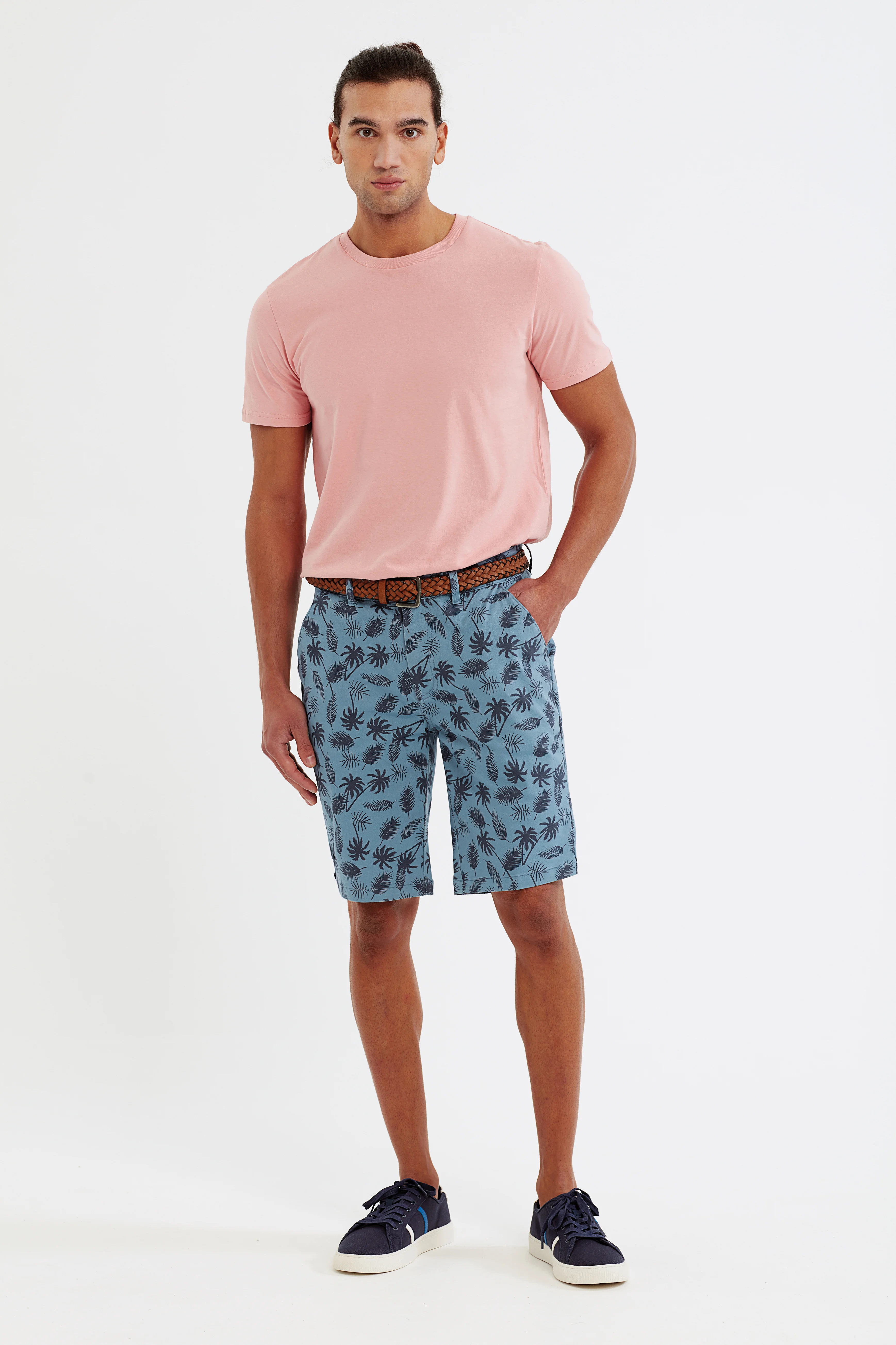 Men’s palm print shorts