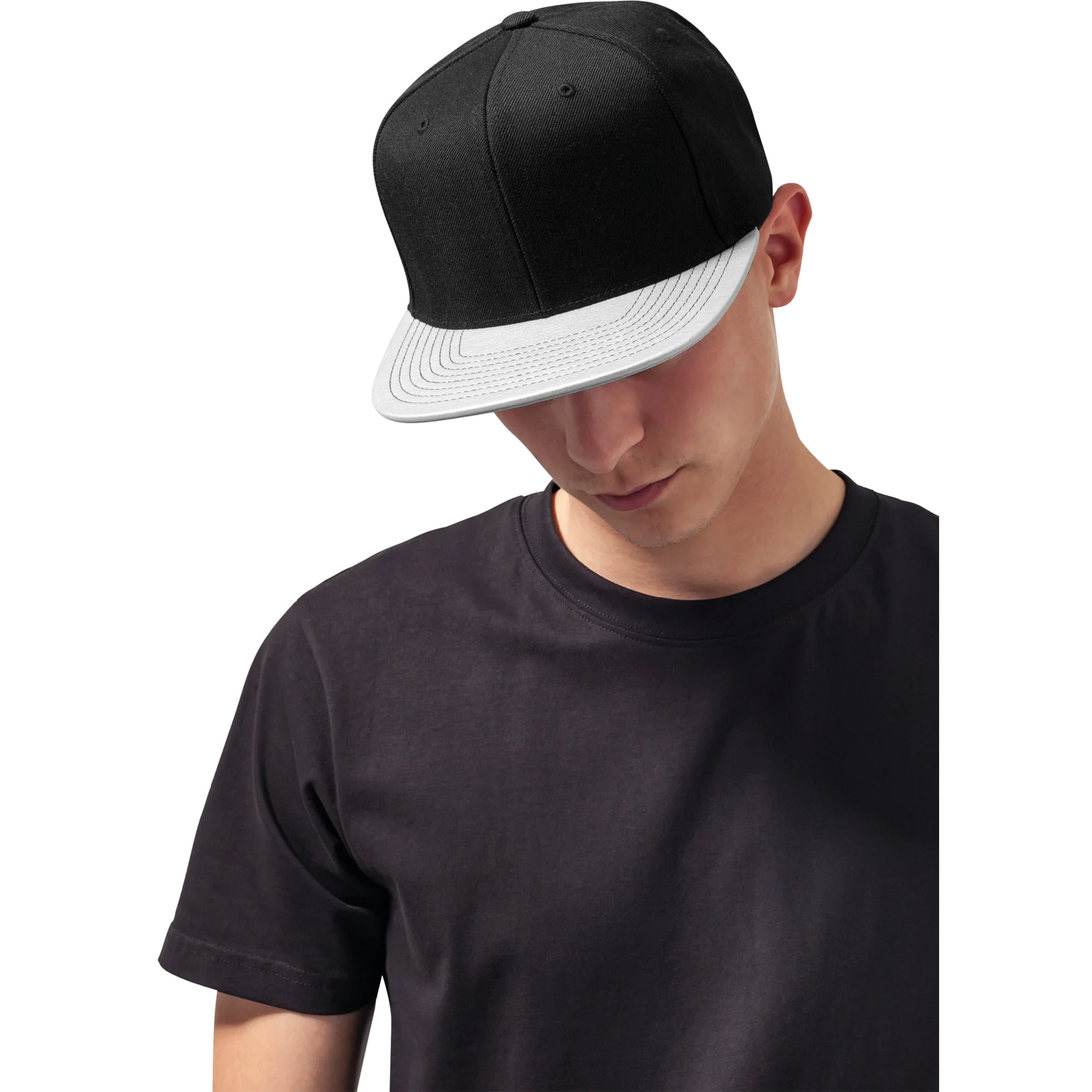 Metallic visor snapback (6089PU)