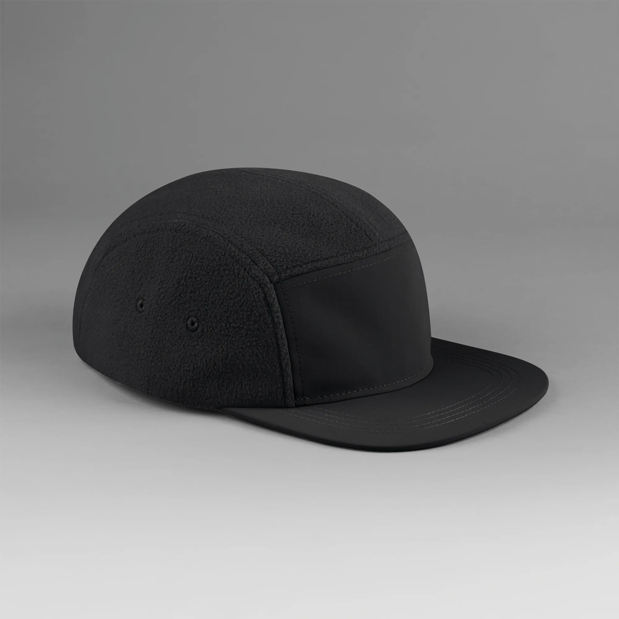 B220R Black